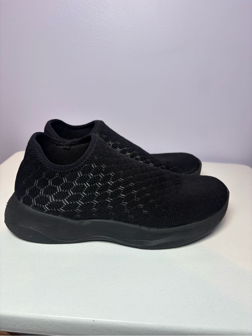 Vessi Men's Black Slip-On Knit Waterproof Skyline Sneakers Size 6